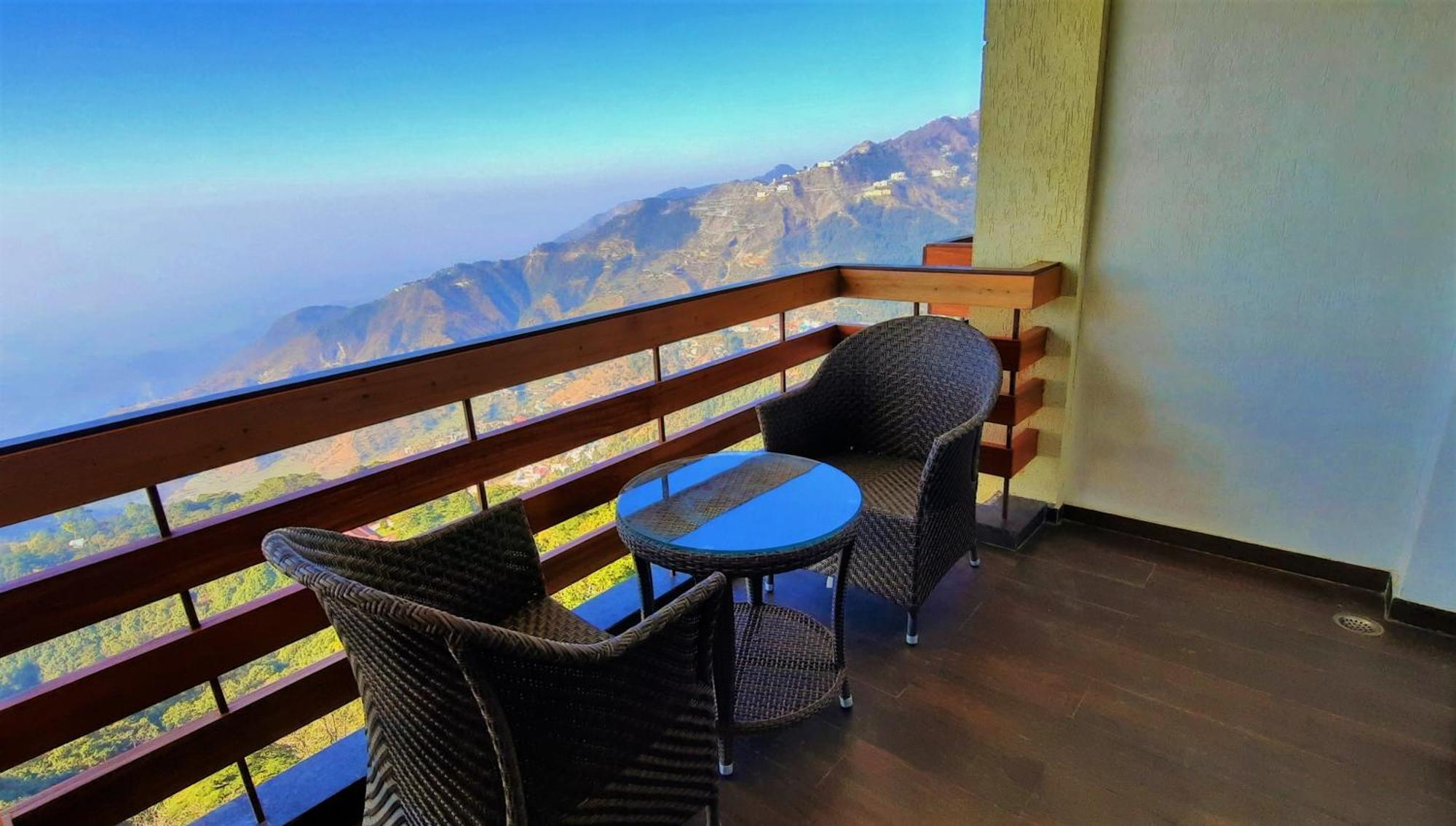 Royal Orchid Fort Resort Mussoorie Exterior photo